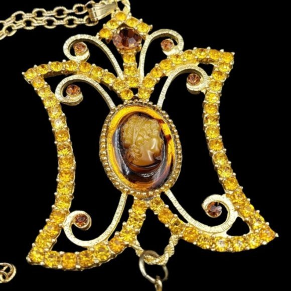 Huge Vintage Dodds Glass Cameo Rhinestone Necklace - Picture 3 of 8